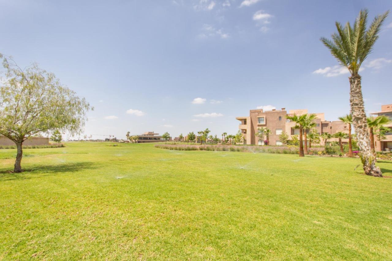 Ferienwohnung Lumineux Et Vue Degagee Sur Piscine A Prestigia Marrakesch Exterior foto