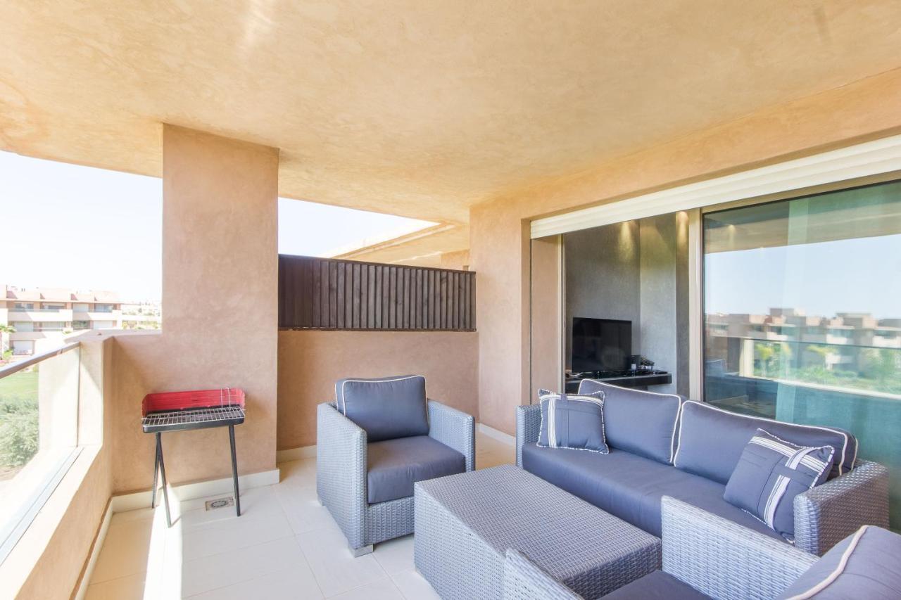 Ferienwohnung Lumineux Et Vue Degagee Sur Piscine A Prestigia Marrakesch Exterior foto